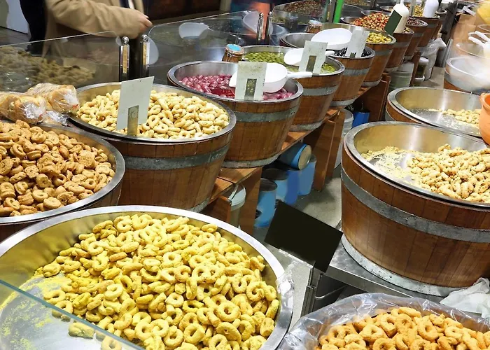 La Corte Degli Aranci * Bari