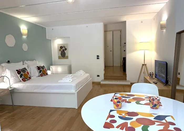 La Corte Degli Aranci Apartment *