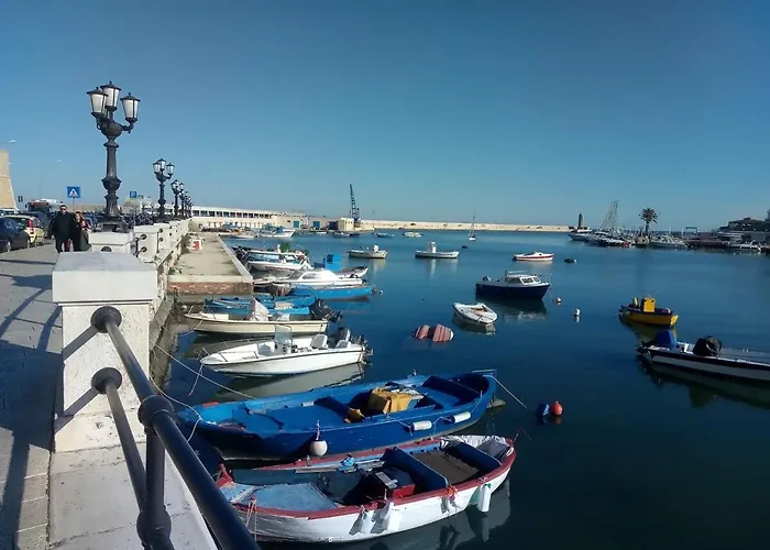 La Corte Degli Aranci * Bari